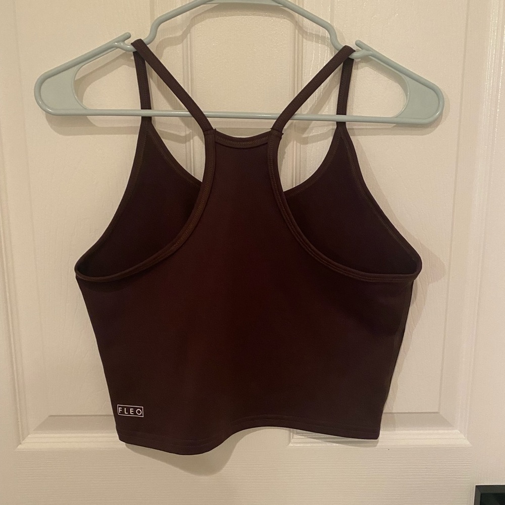 Fleo switch up crop tank-fitted